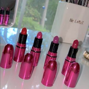 4 mini MAC lipsticks